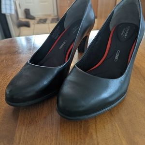 Rockport pumps